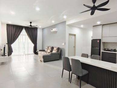 The Sky Urban Condo Tripark Alma