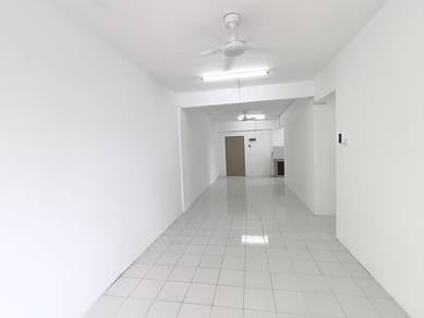 Apartment 3 Bilik Pulai Mutiara 2