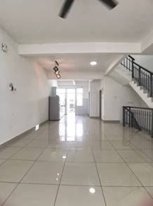 Imperial Jade 2.5 Storey House 5 Bed Gate & Guard Seri Alam