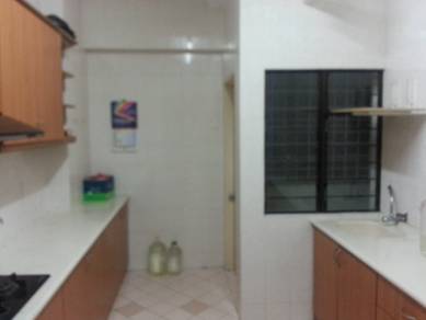 [Partly Furnish] Pelangi Condo Sentul 3r2b 1230sf