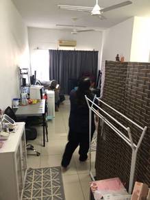 [Partly Furnish] 2 parking Anyaman Residence 1000sf 3r2b Tasik Selata