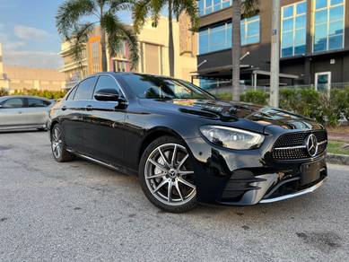 Mercedes Benz E300 2.0 AMG SPORT P/ROOF UNREG