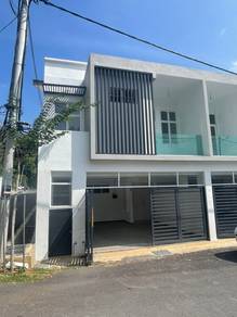 1.5 Storey Terrace House @Taman Muzaffar Syah, Ayer Keroh Melaka