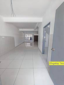 Benoni Parklane Villa | 4R3B  | Papar  2-Storey Terraced House