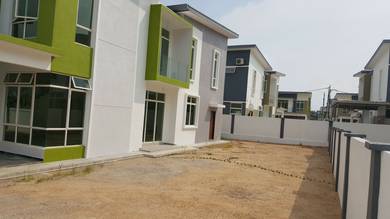 NEW UNIT, 2Storey Bungalow, Senawang Perdana, Seremban.