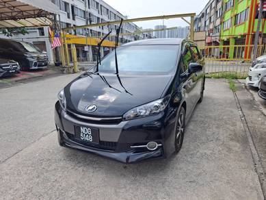 Toyota WISH 1.8 S FACELIFT (A)