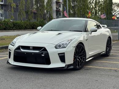 Nissan GT-R 3.8 BLACK EDITION (BOSE, Recaro)