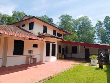 CLASSY, WELL MAINTAINED Freehold BUNGALOW In Semenyih