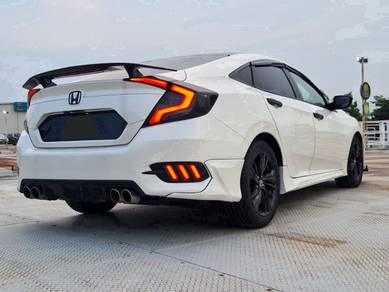 Honda 2018 CIVIC 1.5 TC-PREMIUM FULL SERVICE RECOR