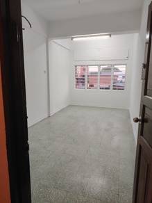 Kapar Town Main Road 1st floor