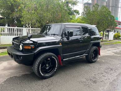 Toyota FJ 4.0 CRUISER (A)