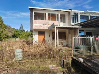 Terrace Corner House for Sell (Saratok)