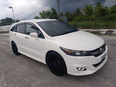 Honda STREAM 1.8 i-VTEC RSZ FACELIFT (A)
