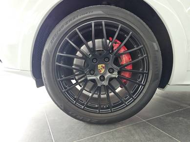 Porsche CAYENNE GTS V8 4.0L (A)