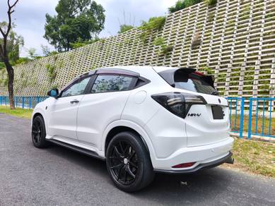 Honda HR-V 1.8 V (A) FULL LOAN