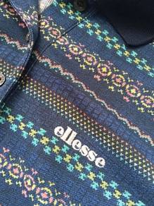 Baju ellesse