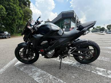 Used Kawasaki Z800 ,Full Loan , Malaysia Day Promo