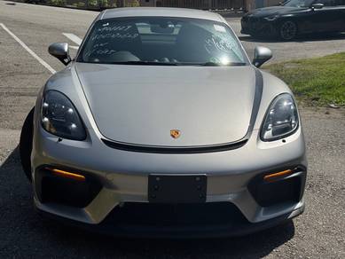 Porsche 718 2.0 CAYMAN GT4