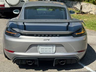 Porsche 718 2.0 CAYMAN GT4