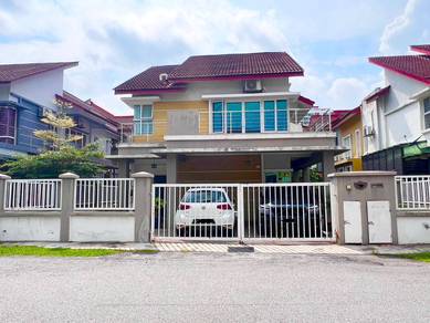 NEGO| RENOVATED - Double Storey Bungalow Link Garden Homes Seksyen 15