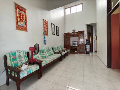9½ mile Lorong Emas Single Storey Terrace Corner House For Sale