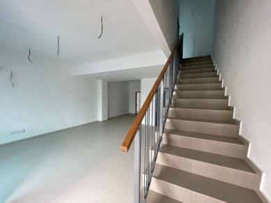 Below Market Casawood 20x60 Casaview Cybersouth, Dengkil Sepang