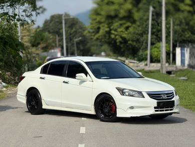 Honda ACCORD 2.0 VTi-L FACELIFT (A)
