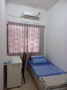 Room(Chinese Male 500) Near CIQ, JB.