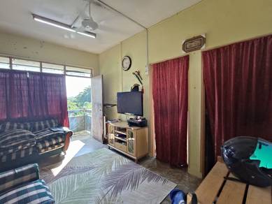 BLOK M FLAT CAMAR @ TAMAN PERLING, Johor