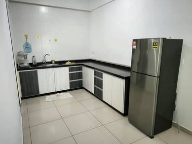 Tree Sparina Condominium 1300sqft  PoolView Bayan Leaps Airport