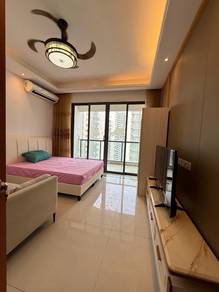 R&F Princess cove / Balcony Room / JB town / walk to CIQ / phase 1