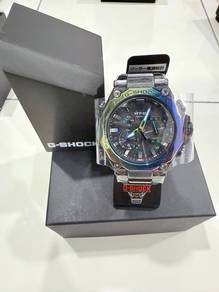 CASIO G-SHOCK MTG - B2000YR-1AJR Rainbow