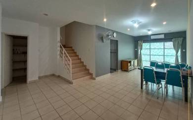 SALE KK Vila Luyang Townhouse Grd&1st Floor 3+1Bedroom PF 1400 sf