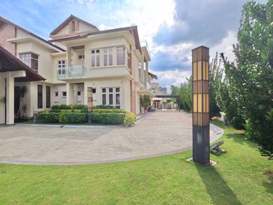 (PARTLY FURNISHED) 3 Storey Bungalow Mansion SEKSYEN 9 SHAH ALAM