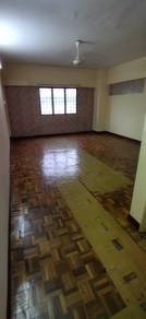 Big corner unit at Pandan Ville condominium, Pandan Indah