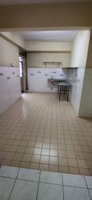 Big corner unit at Pandan Ville condominium, Pandan Indah
