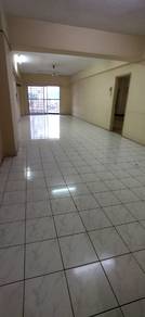 Big corner unit at Pandan Ville condominium, Pandan Indah
