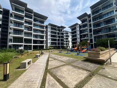 Orchard Residence/ Partial furniture/3b3b/ RM 300 psf/ 2 car park