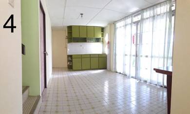 Double Storey Terrace Corner House For Rent📍BMC, Swinburne, 4 beds