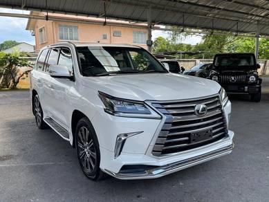 Lexus LX570 5.7