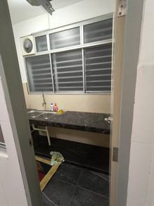 Serunai Apartement Bandar Bukit Raja 1 aircond kitchen table top rent