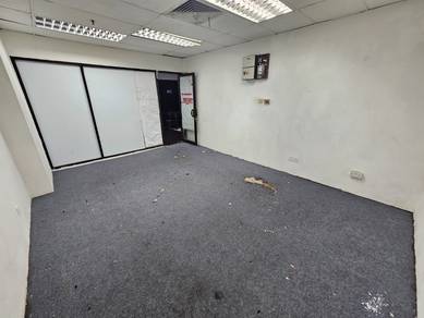 Kompleks Karamunsing Shopping Mall | 220 Sqft | 2nd Floor