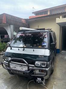 Mitsubishi DELICA 1.6 L300 (M)
