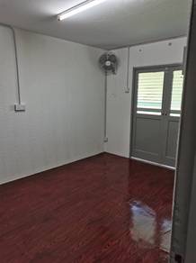 Rifle Range Flat @ Ayer Itam 2-Bedroom 500sqft **Well Maintained**
