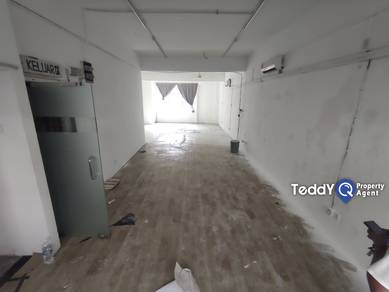 1st Floor Office For Rent at Dataran Dwitasik Bandar Sri Permaisuri