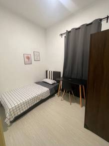 Single Room @ The Hamilton Wangsa Maju 5 mins Walk To LRT Sri Rampai