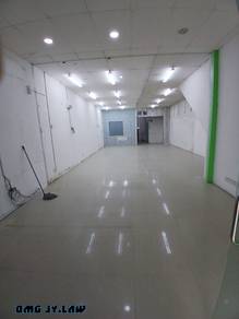 Prime Area Shoplot For Rent 20x75 Ground Floor in Bayu Tinggi Klang