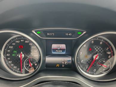 Mercedes Benz A200 AMG LINE 1.6 LOCAL W176