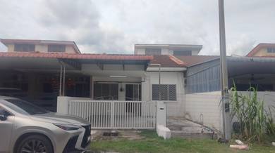 Single Storey Terrace at Taman Wing Onn, Jalan Kuala Kangsar