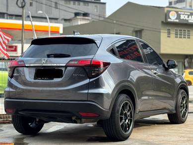 Honda HR-V 1.8 V (A) FULL SPEC W PADDLE SHIFT